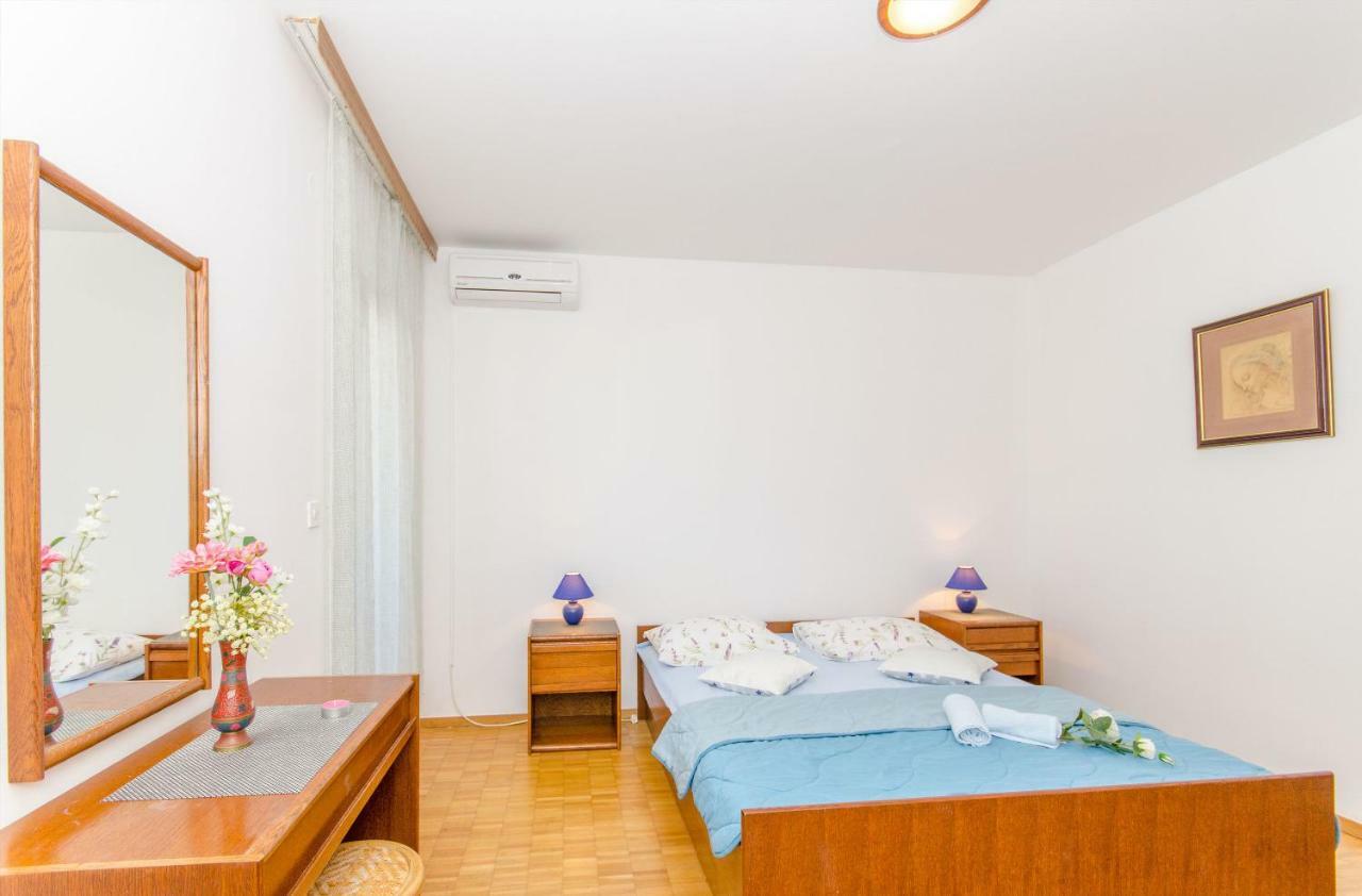 Apartments And Room Sun & Sea Podgora Kültér fotó