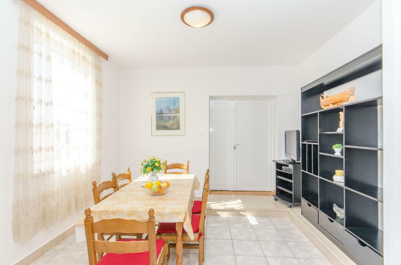 Apartments And Room Sun & Sea Podgora Kültér fotó